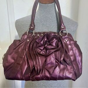 Daisy Fuentes metallic purple handbag